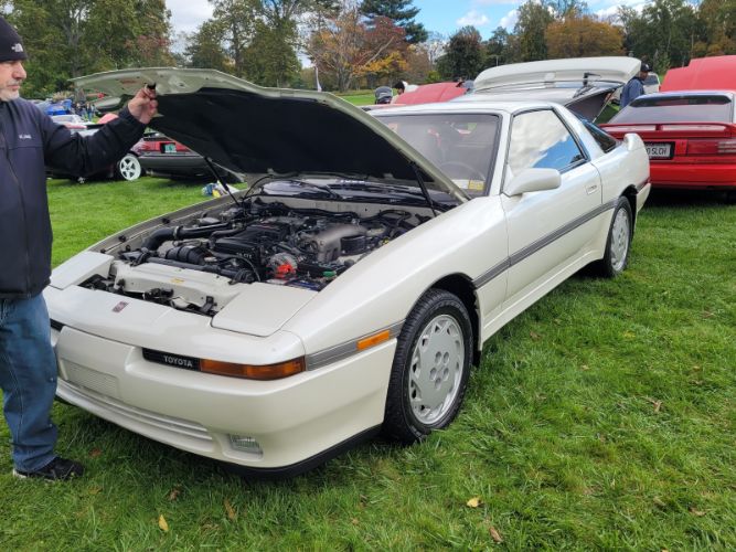 Toyota-Supra-1990-Pearl-White-Maroon-Leather-21