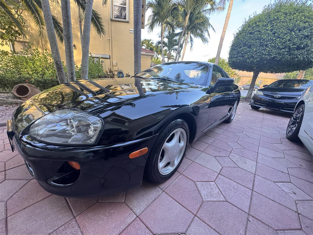 Toyota-Supra-1993-Black-Tan-22