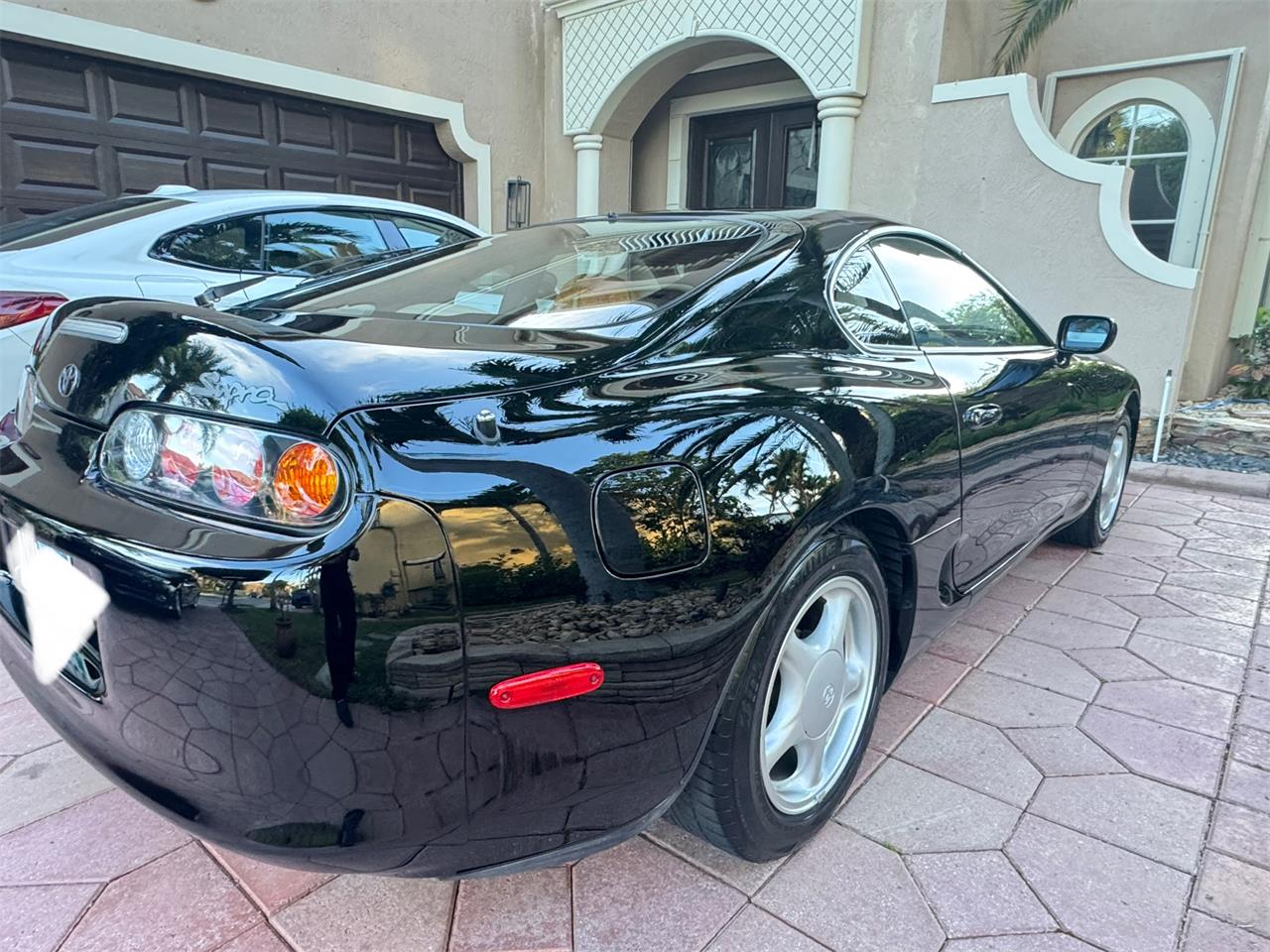 Toyota-Supra-1993-Black-Tan-24