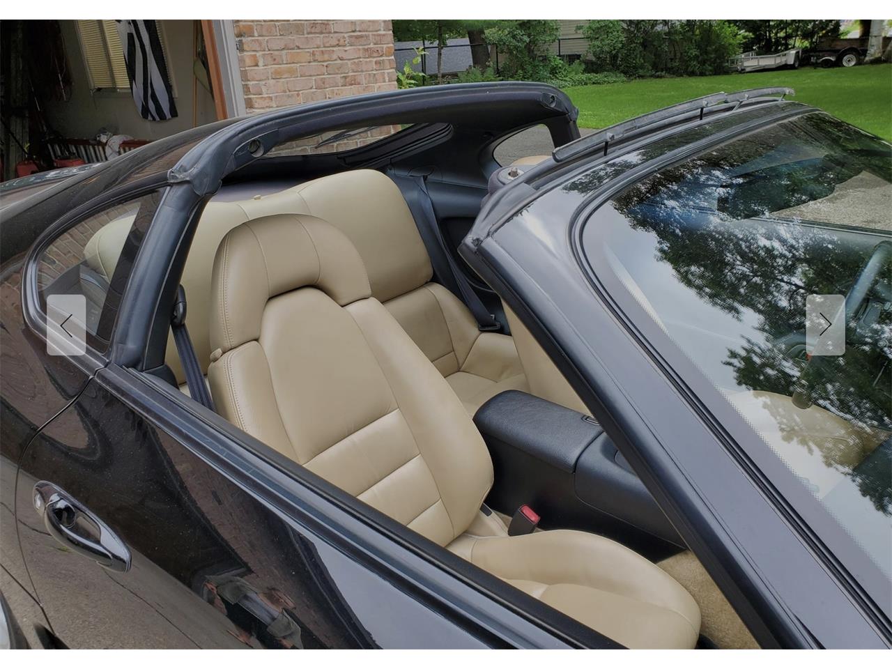 Toyota-Supra-1993-Black-Tan-32