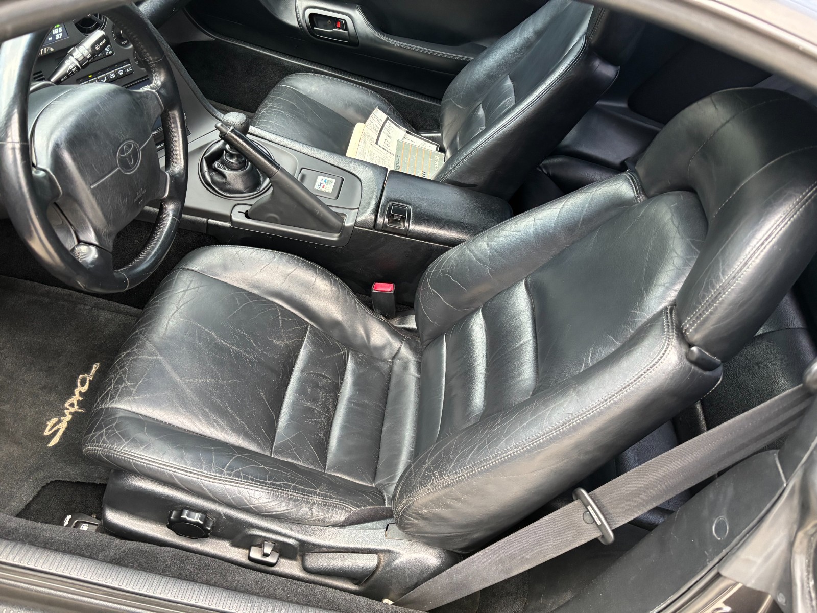 Toyota-Supra-1993-Hatchback-14