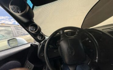 Toyota-Supra-1993-Hatchback-19