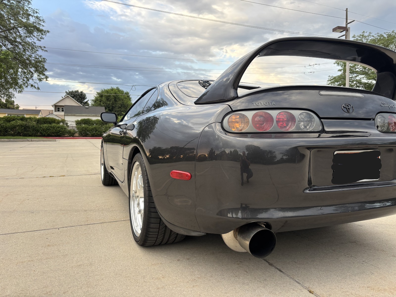 Toyota-Supra-1993-Hatchback-4