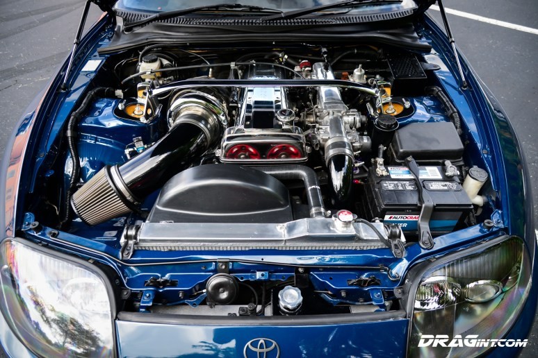 Toyota-Supra-1994-20