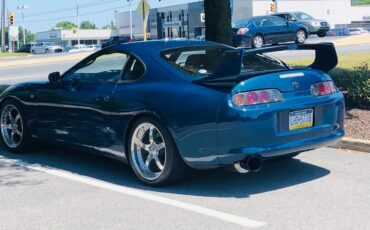 Toyota-Supra-1994-25