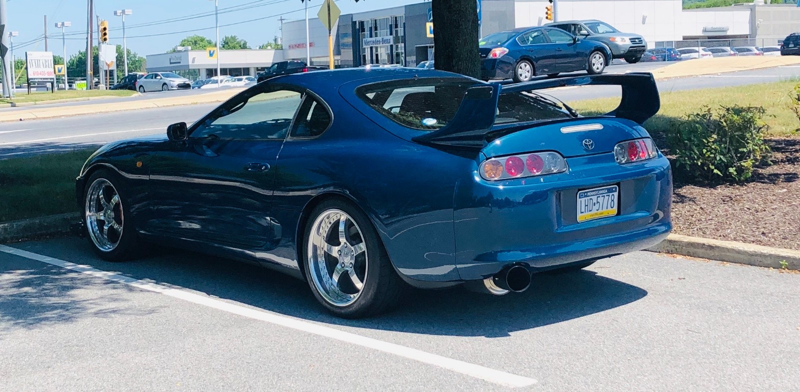 Toyota-Supra-1994-25