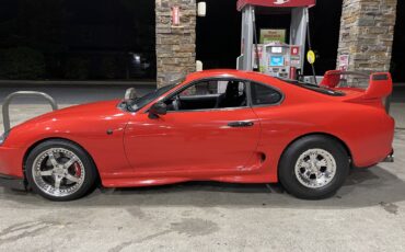 Toyota-Supra-1994-8