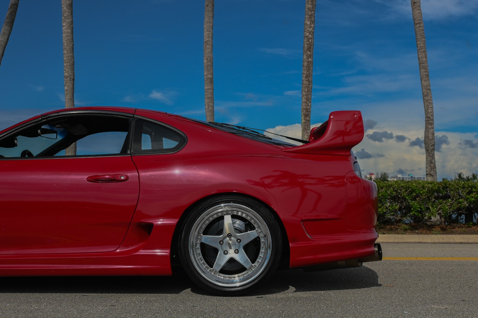 Toyota-Supra-1995-Coupe-10