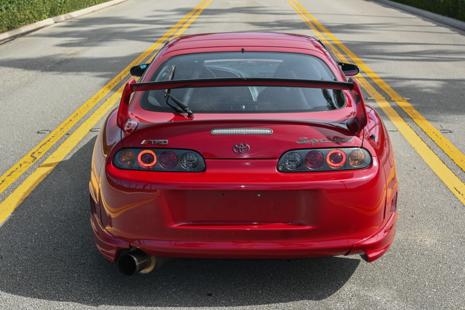 Toyota-Supra-1995-Coupe-13