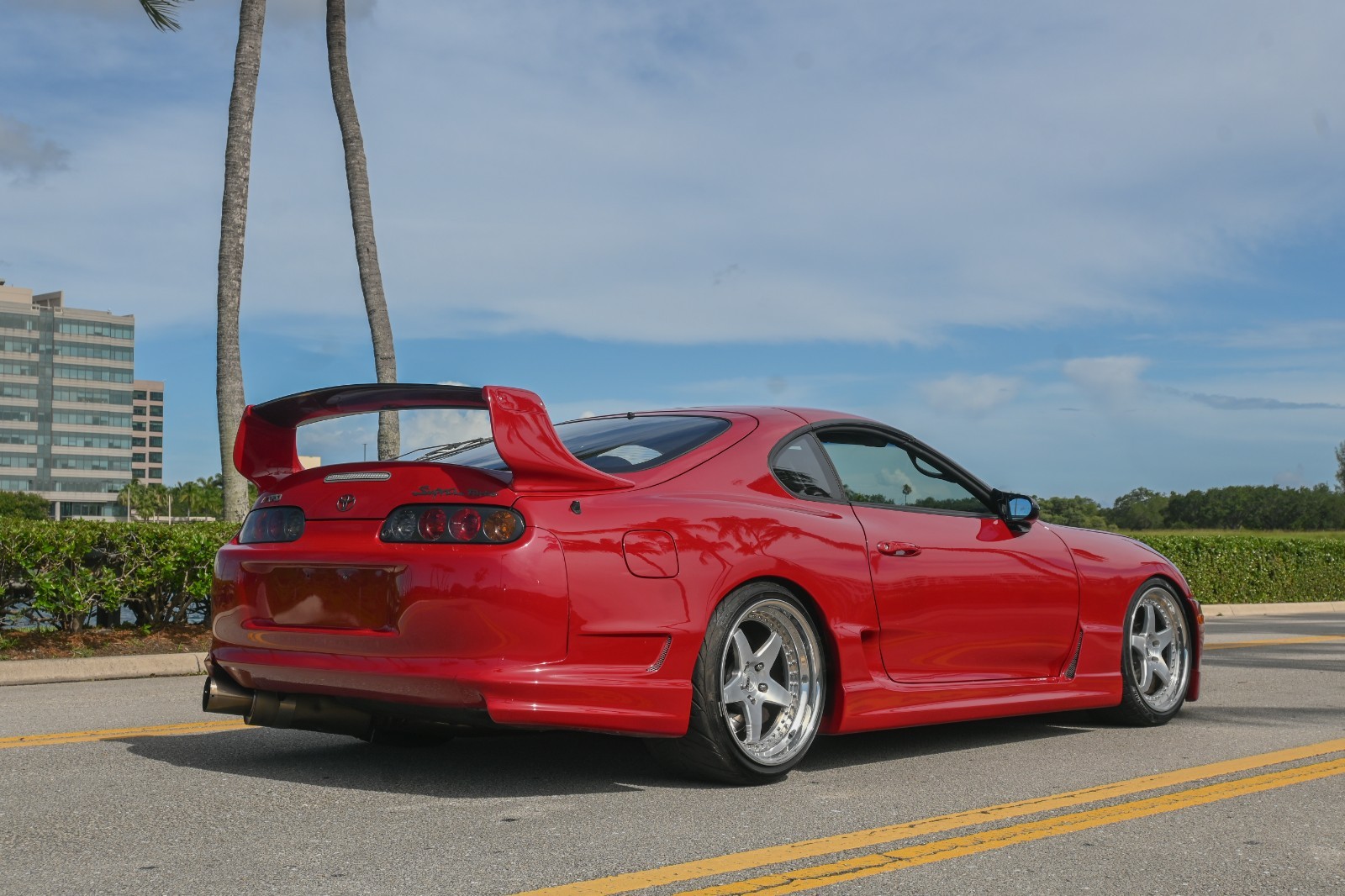 Toyota-Supra-1995-Coupe-14