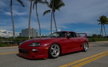 Toyota-Supra-1995-Coupe-2