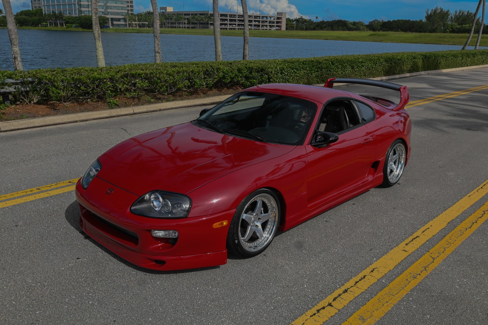Toyota-Supra-1995-Coupe-3