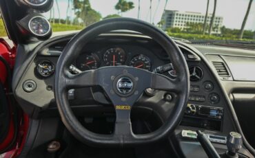 Toyota-Supra-1995-Coupe-30