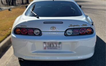Toyota-Supra-1995-White-Black-10