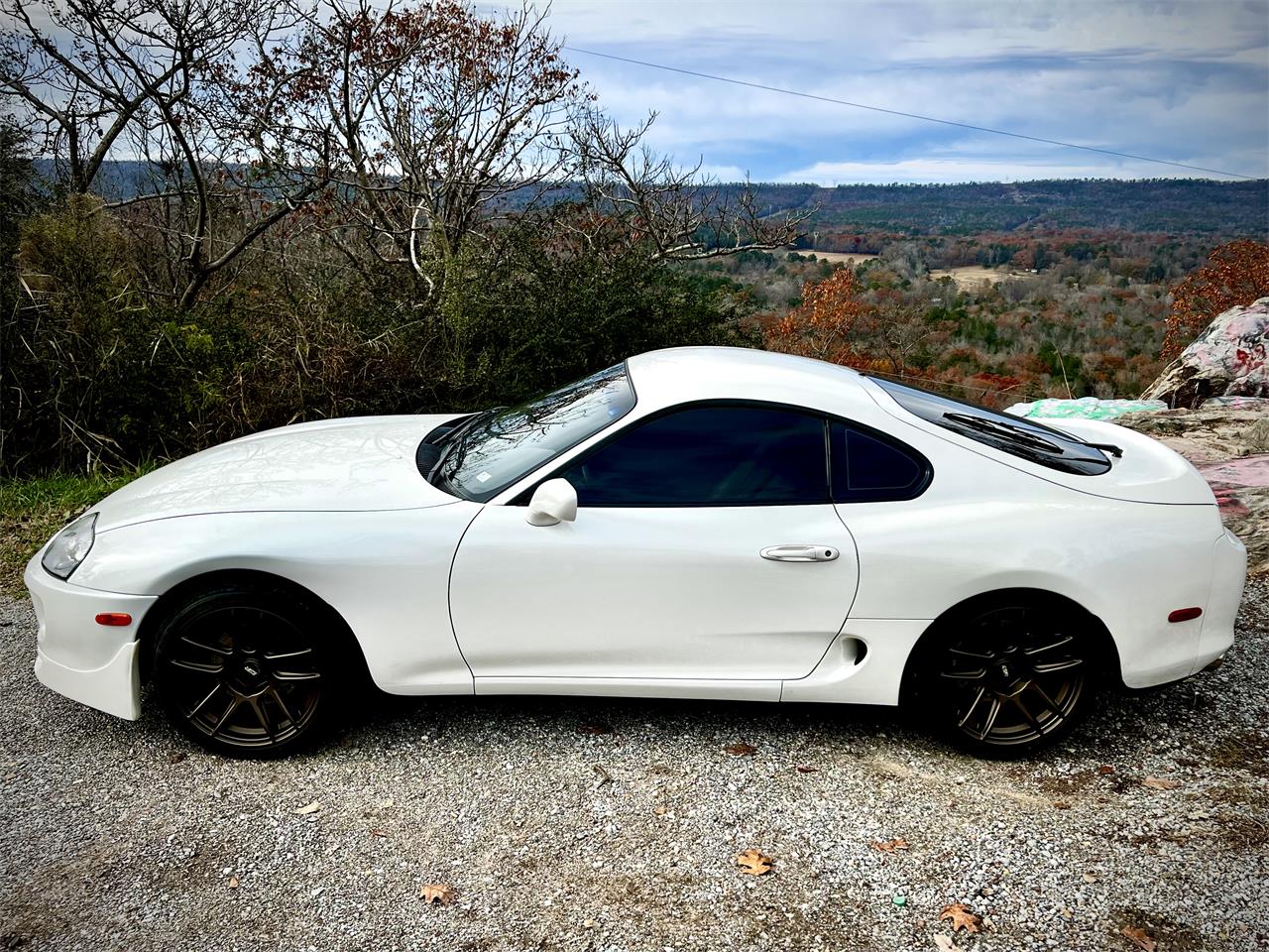 Toyota-Supra-1995-White-Black-38
