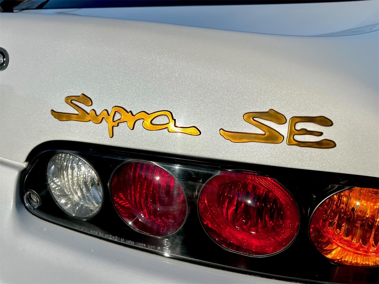 Toyota-Supra-1995-White-Black-50