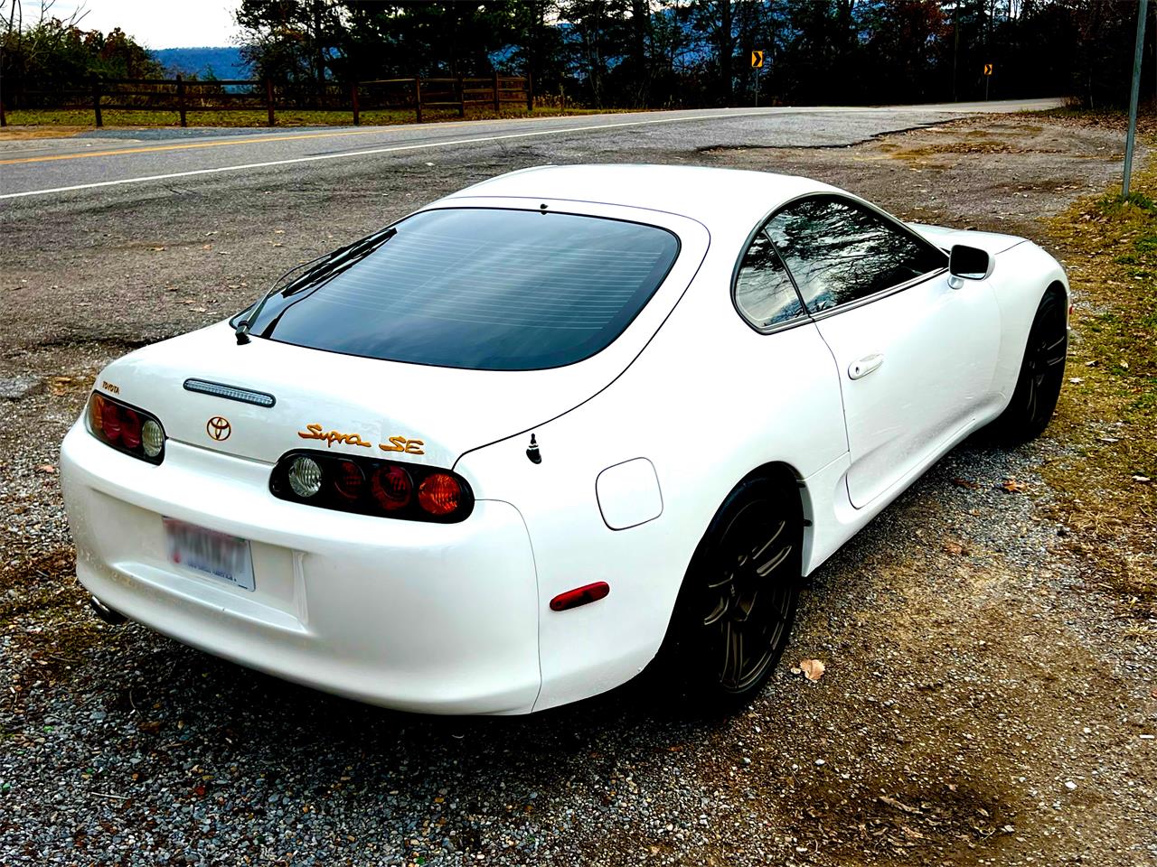 Toyota-Supra-1995-White-Black-65