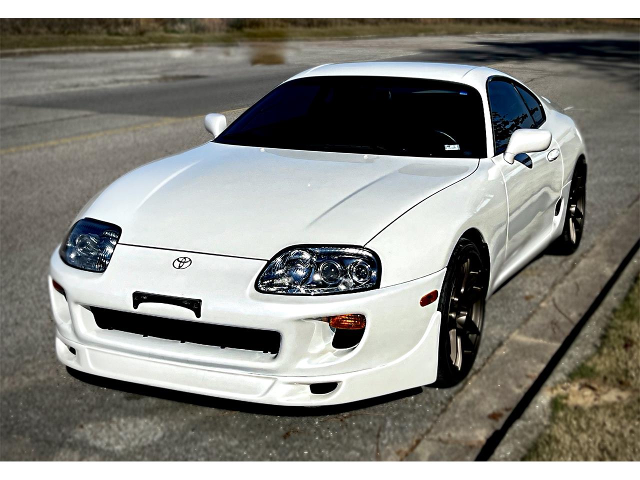 Toyota-Supra-1995-White-Black-67