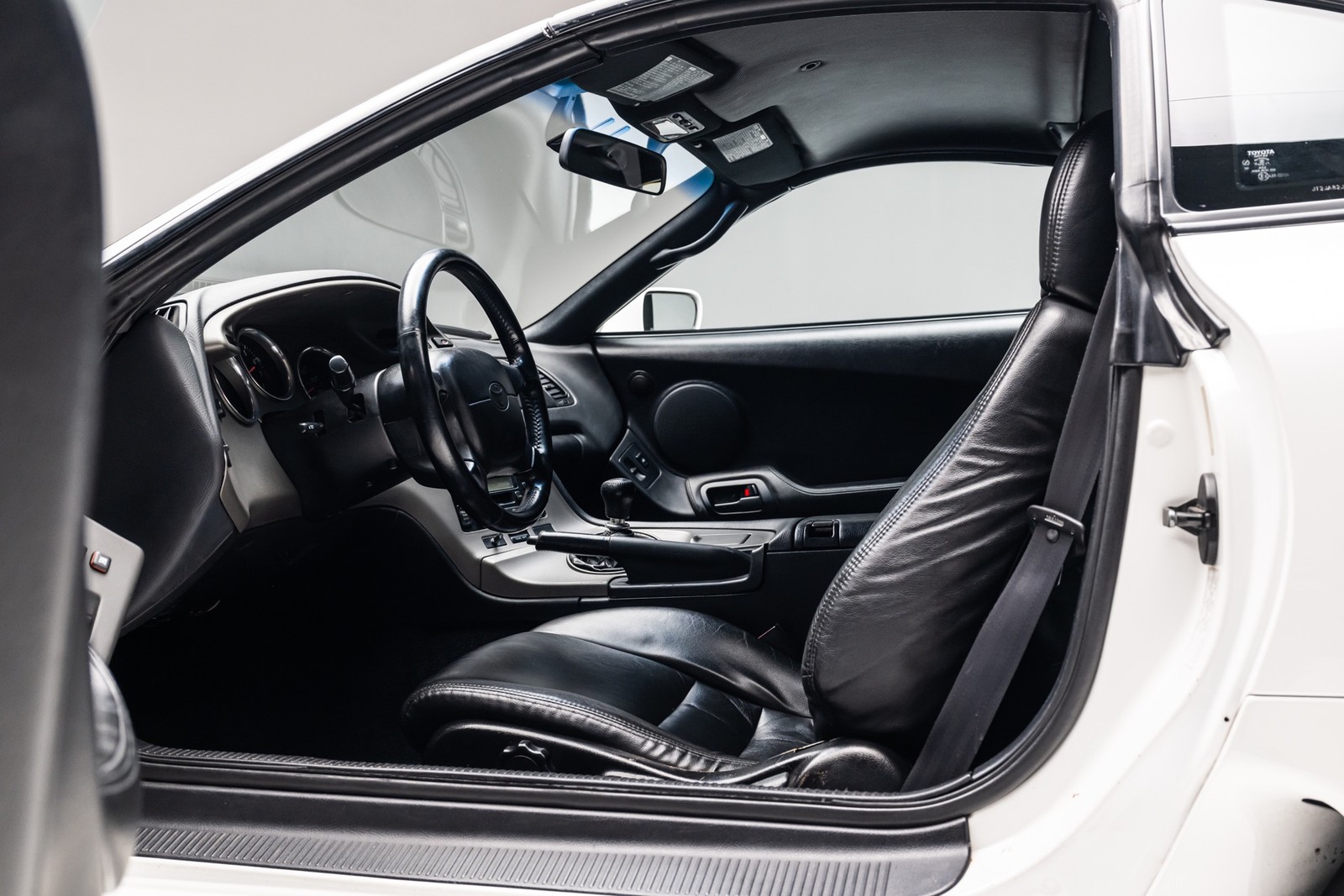 Toyota-Supra-Turbo-Targa-1994-Hatchback-17