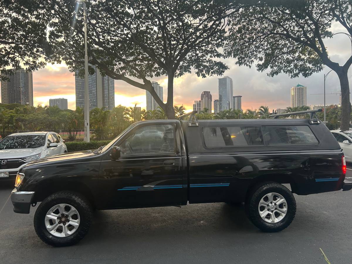 Toyota-T-100-1993-black