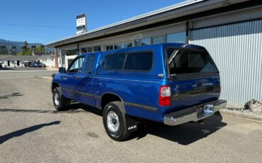 Toyota-T100-1995-Extended-Cab-Pickup-2