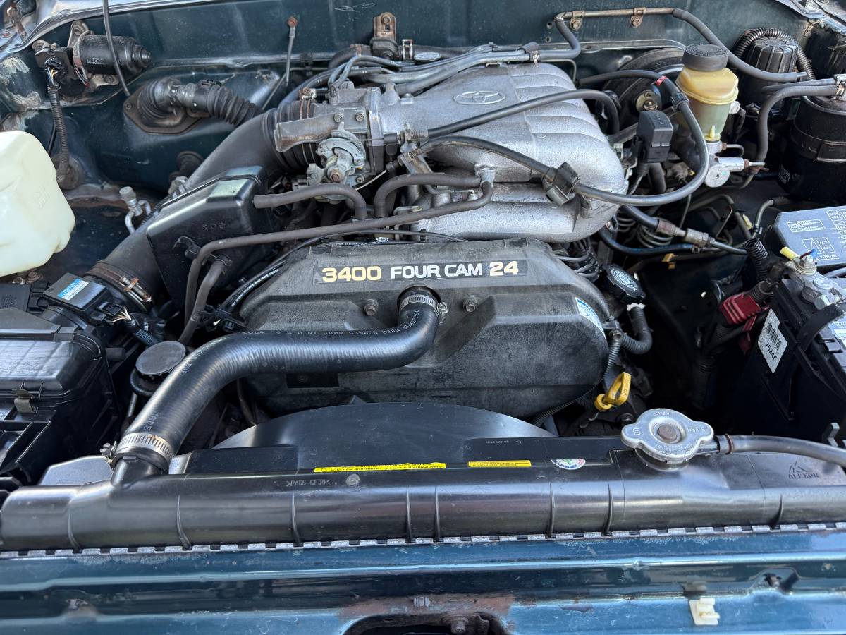 Toyota-Tacoma-access-cab-1995-10