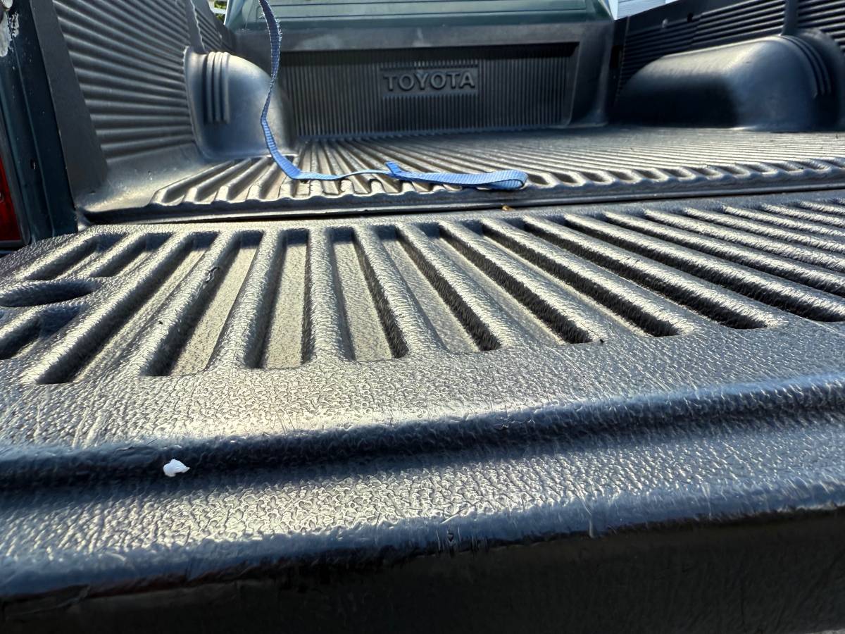Toyota-Tacoma-access-cab-1995-25