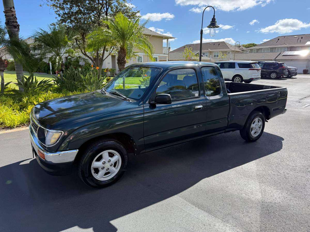Toyota-Tacoma-access-cab-1995