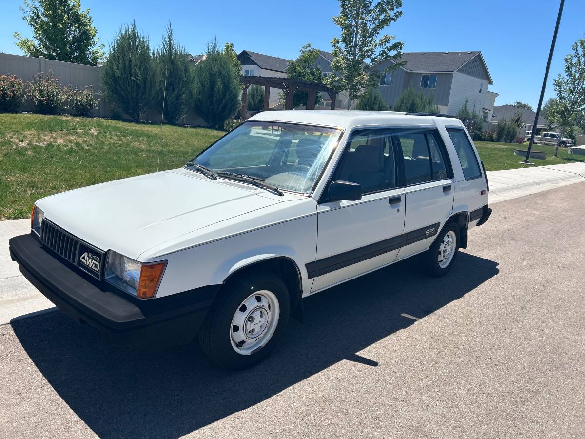 Toyota-Tercel-1986-4