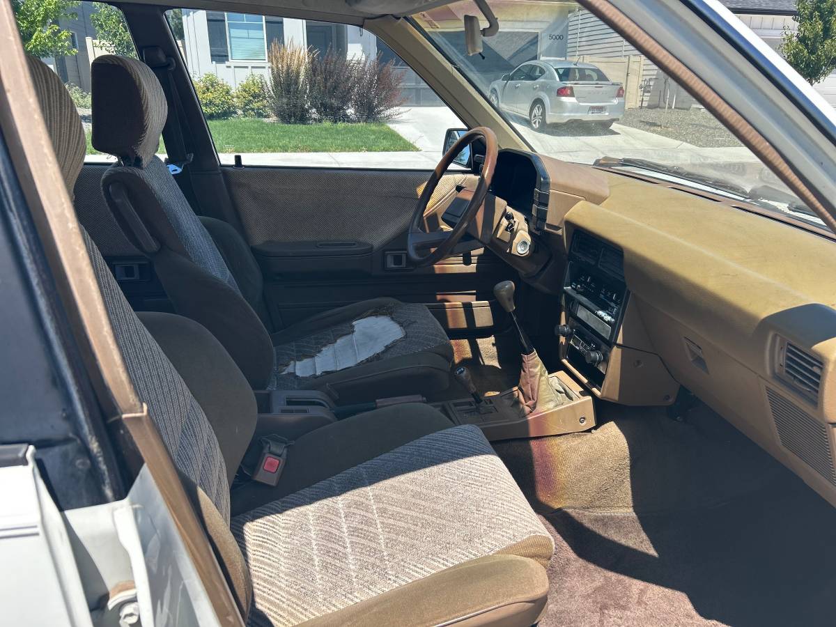 Toyota-Tercel-1986-9