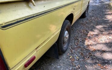 Toyota-Truck-1980-Yellow-Black-4
