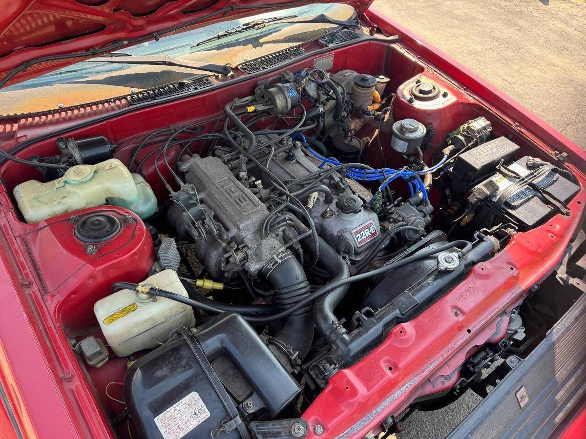 Toyota-celica-1984-red-13
