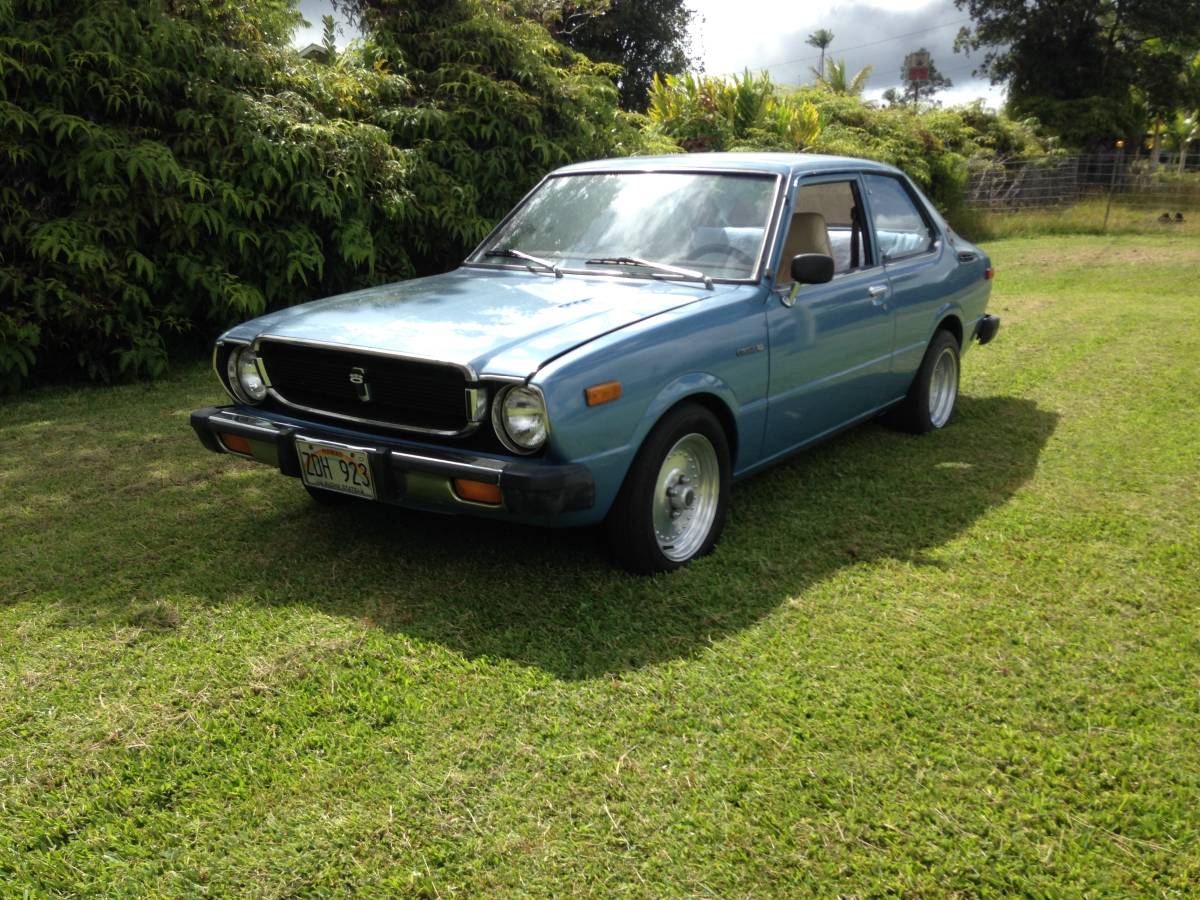 Toyota-corolla-1976-1