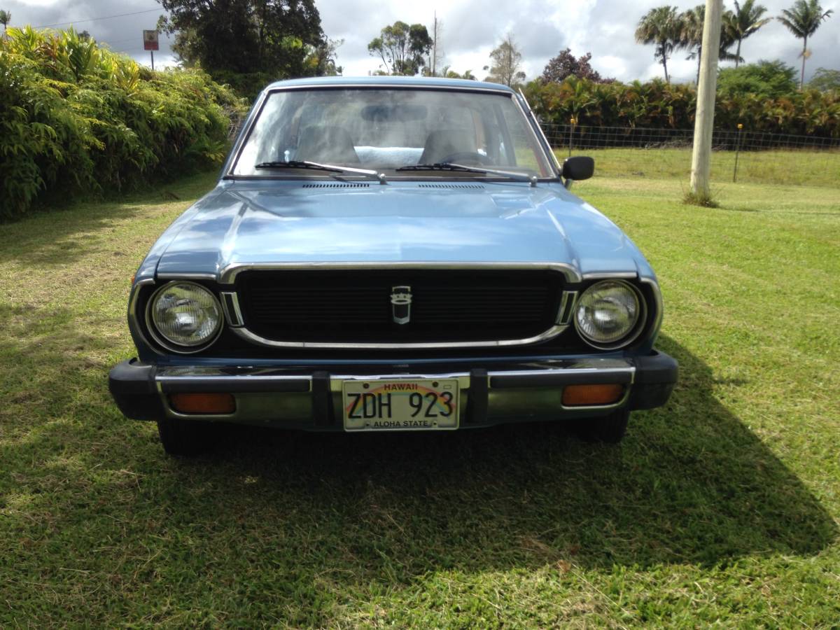 Toyota-corolla-1976-4