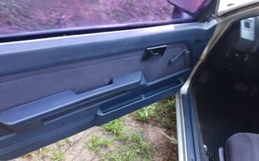 Toyota-corolla-1987-blue-13