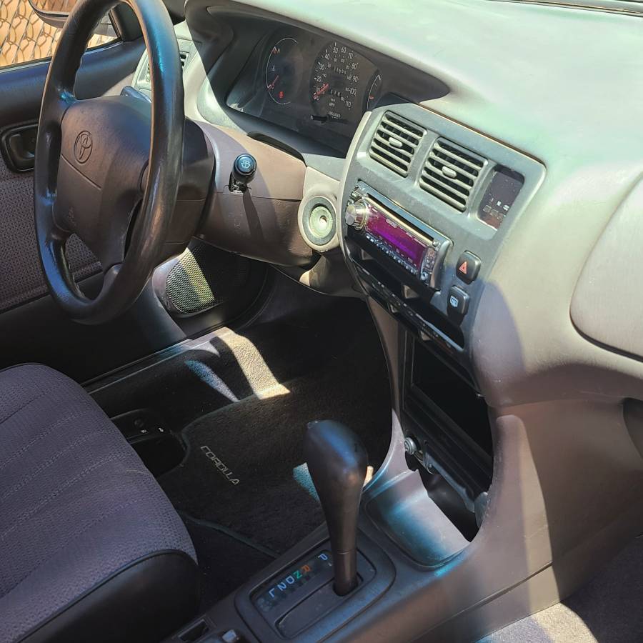 Toyota-corolla-1995-6
