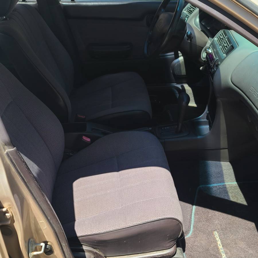 Toyota-corolla-1995-7