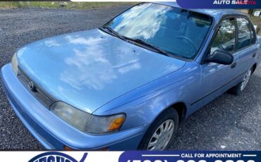 Toyota-corolla-le-1995