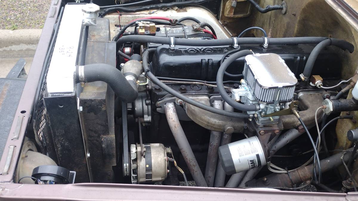Toyota-fj40-land-cruiser-1971-brown-11