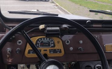 Toyota-fj40-land-cruiser-1971-brown-5