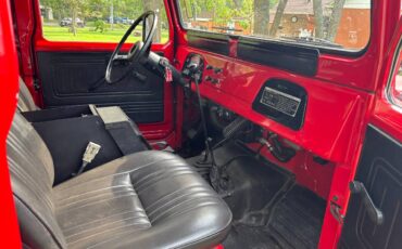 Toyota-fj40-landcruiser-1978-red-18