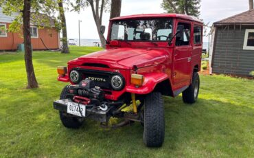 Toyota-fj40-landcruiser-1978-red-6