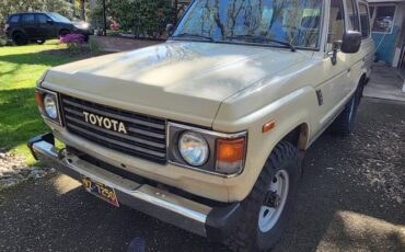 Toyota-land-cruiser-1983-19
