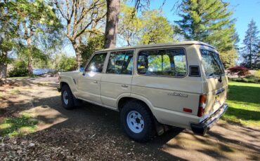 Toyota-land-cruiser-1983-2