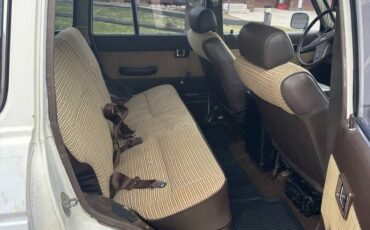 Toyota-land-cruiser-1983-white-14