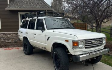 Toyota-land-cruiser-1983-white-2