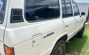 Toyota-land-cruiser-1985-4