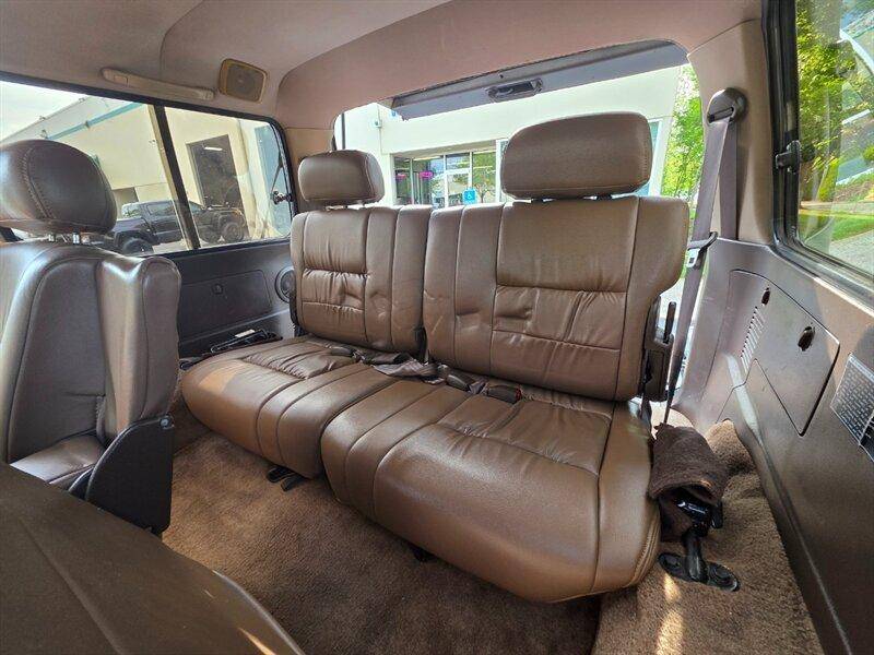 Toyota-land-cruiser-1994-green-20