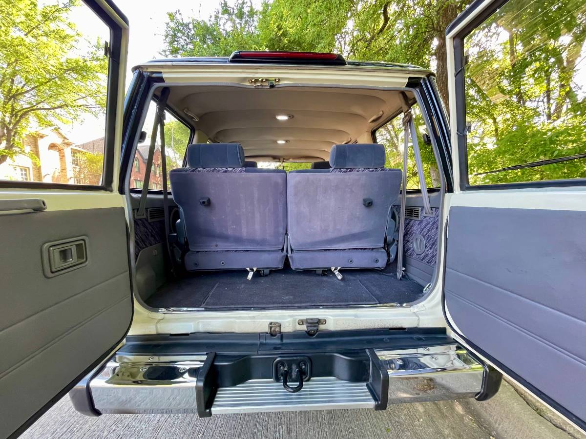Toyota-land-cruiser-diesel-1995-11