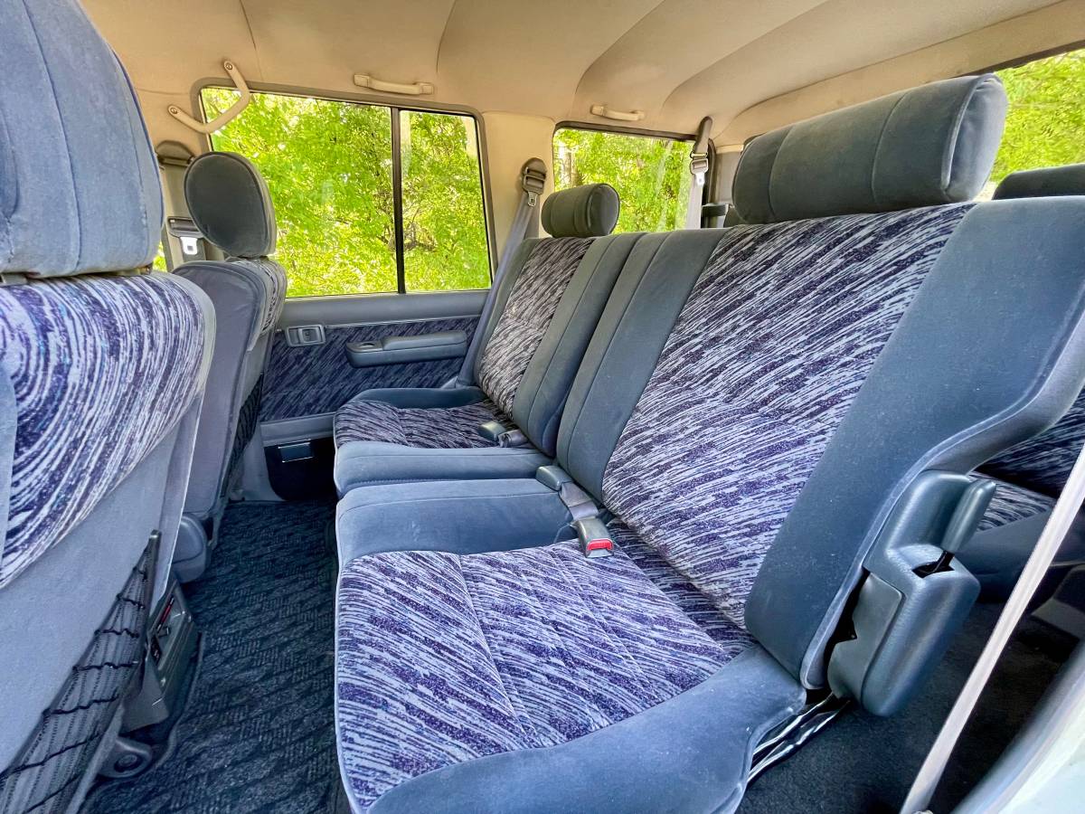 Toyota-land-cruiser-diesel-1995-13